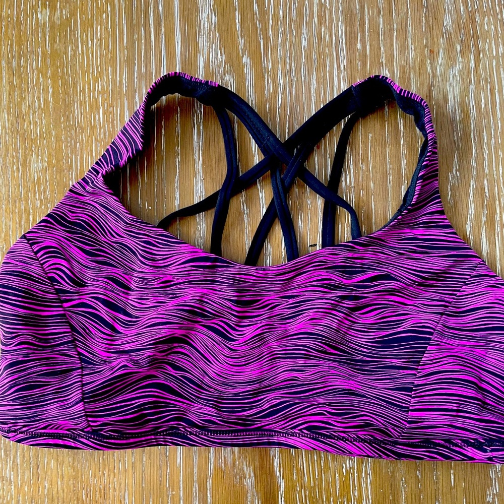 Sports bra